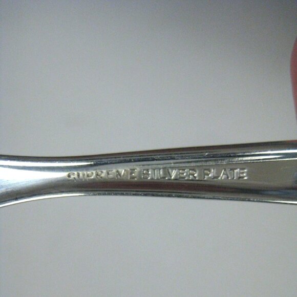 Concept Pattern 1957 Set 12 Supreme Silver Plate Cocktail Forks Vintage Flatware - Picture 6 of 9